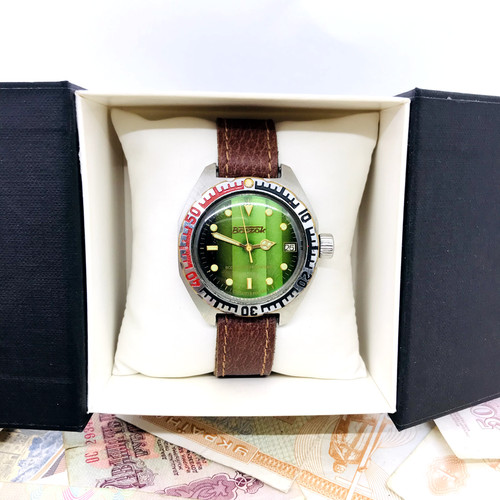 Raro orologio anfibio - , verde