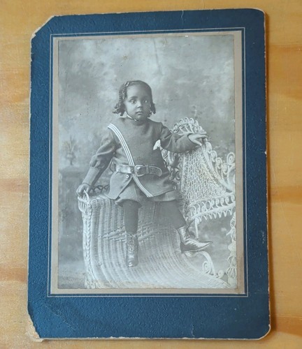 Antica carta armadio bambino