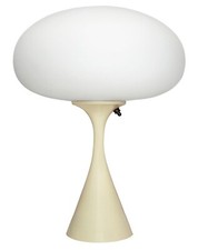 Mid Century Design Table Lamp