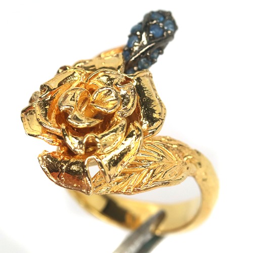 Anello donna zaffiro blu