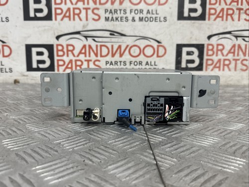 Ford kuga stereo radio head - ford,