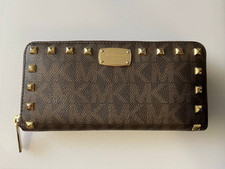 Michael Kors Portafoglio Zip Around con Borchie Donna