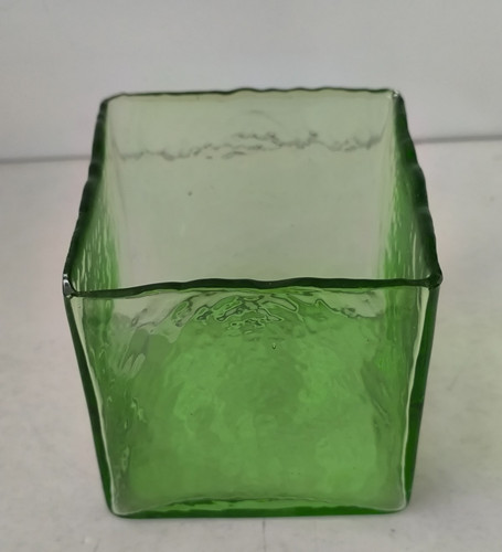 Vaso quadrato vetro verde - quadrato,