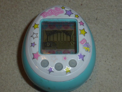 Tamagotchi friends wave - tamagotchi,