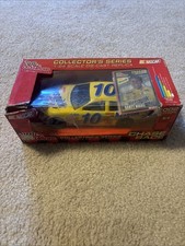 1:24 Racing Champions 02 Chase