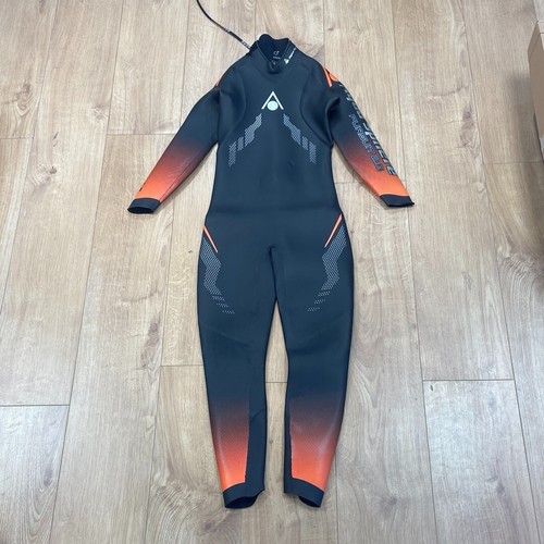 Pre loved aquasphere - pre, pursuit
