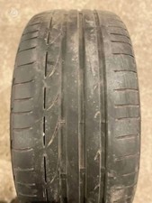 1x Pneumatico 225/40 R19