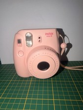 Fotocamera istantanea Fujifilm Instax Mini 8 colore rosa 