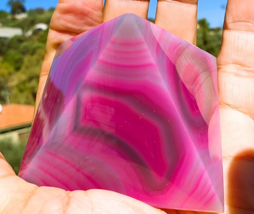 Agata piramide rosa fucsia - agata,