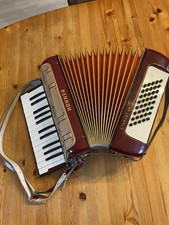 Fisarmonica Hohner Starlet 40