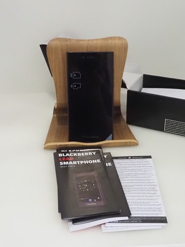 Smartphone blackberry leap - smartphone,