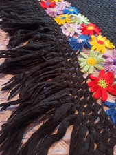 Scialle triangolare in lana