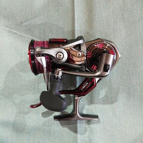 Mulinello spinning daiwa 24 - da,