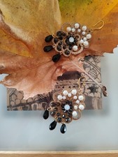 Orecchini in pizzo chiacchierino interamente lavorati a mano con filato lurex 