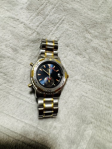 Seiko diver dancing - dancing, hands