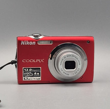 Nikon Coolpix S3000 Red