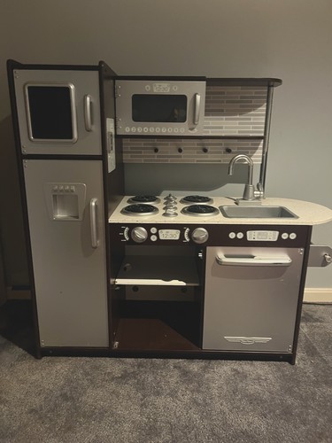 Kidkraft uptown toy kitchen - uptown,