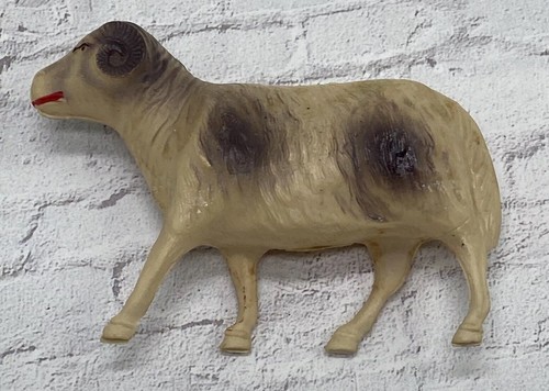 Antica statuina presepe - , in