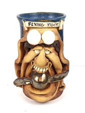 Tazza ceramica brutta faccia