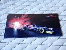 Toro Rosso STR7  Ferrari , 2012 cartolina UFFICIALE DANIEL RICCIARDO .