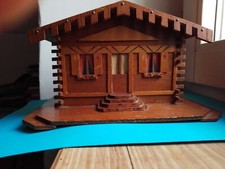 Vecchia casetta in legno