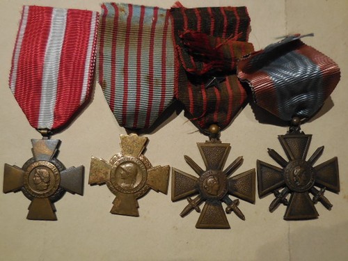 Lotto croci militari in - croci,