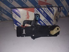 SUPPORTO PER MANIGLIA PORTA INTERNA DESTRA PER LANCIA Y10-7577614