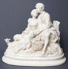 Coppia di innamorati statuina