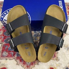 Nuovi sandali unisex