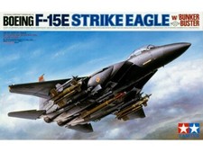 Tamiya 60312 F-15E con Bunker