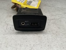 PRESA AUX/USB PER RENAULT Scenic X MOD 280230006R (09>)