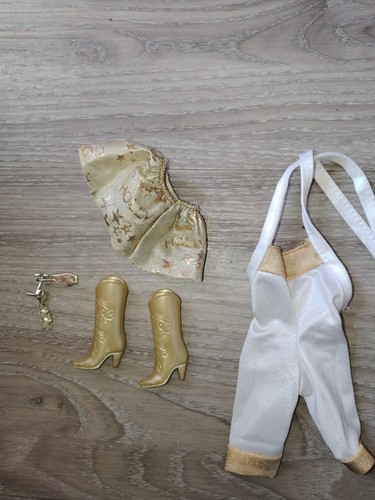 Barbie vêtement boucle - barbie, +