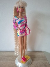 Barbie bionda ultra totalmente