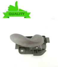 MANIGLIA PORTA ANTERIORE DX