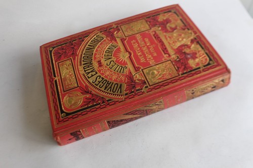 Livre illustré jules verne - illustré,
