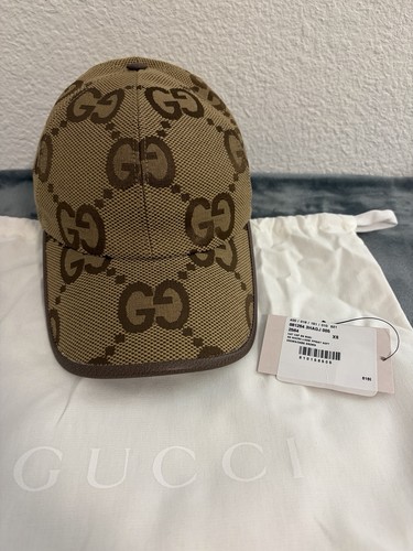 Nuovissimo cappello - , da