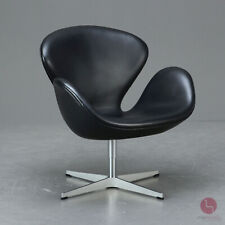 Fritz Hansen Swan Chair - poltrona lounge pelle nera sedia girevole Jacobsen TOP