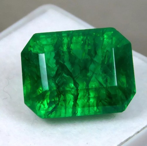 Smeraldo verde impeccabile