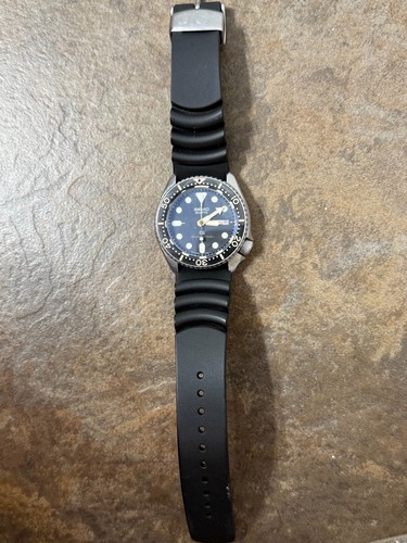Seiko 7548 70009 - quartz, diver