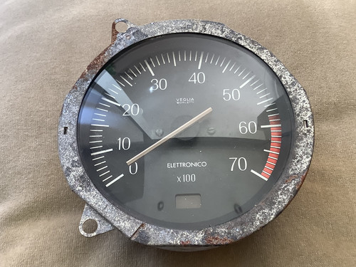 Lancia 2000 pininfarina 820 - pininfarina,