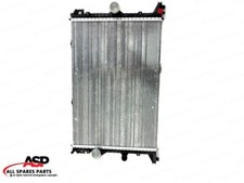 Radiatore originale OEM per Tata Xenon 2015