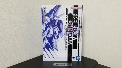 Metal build freedom gundam - build,