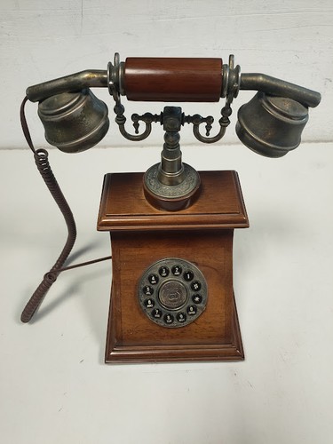 Riproduzione telefono fisso - fisso, in