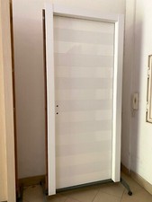 Porta battente in legno