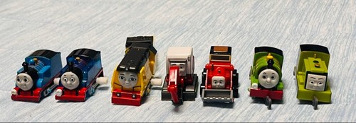 Thomas friends capsule - &,