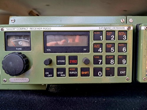 Sailor compact receiver r2022 - sailor,
