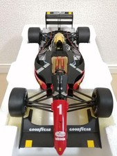 Modellino auto Exoto 1/18