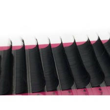 Estensione ciglia finte