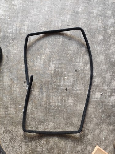 Guranizione gomma tetto - in,