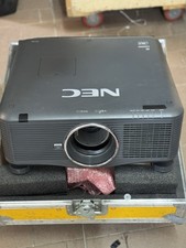Nec Px750ul Videoproiettore in flight case - 8000 Ansi Lumen